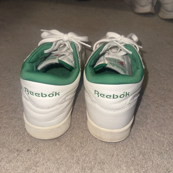 Green Reebok Club C - Picture 3 of 4